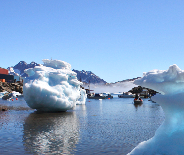 
        
        
        Image 1: <i>Bergy bits</i> near Tasiilaq, Greenland. Source: Wikimedia Commons. Photo: C.  Zenino        